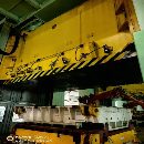 在位出售：    济南闭式四点全新机安装未用5250吨2250.